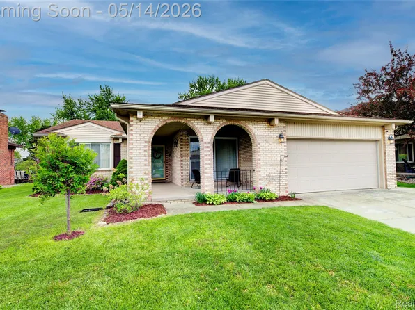 43715 Simsbury St, Canton, MI 48187