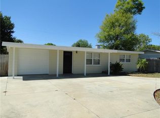 11048 Ridge Rd, Seminole, FL 33778