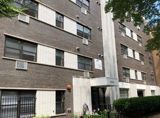 6030 N Kenmore Ave APT 403, Chicago, IL 60660