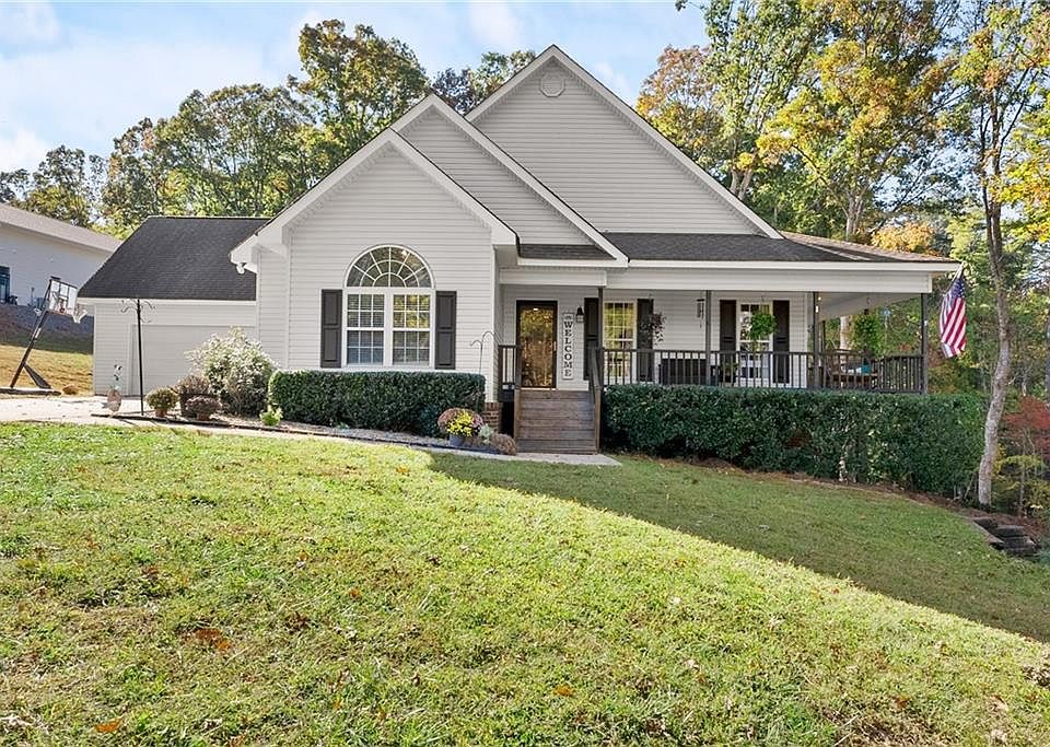 1st image of 125 Rainbow Cir
