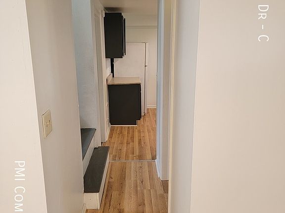 5th image of 602 Wilder Dr APT C