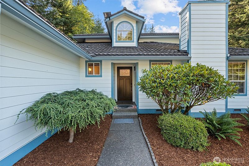 3rd image of 5750 Troon Avenue SW