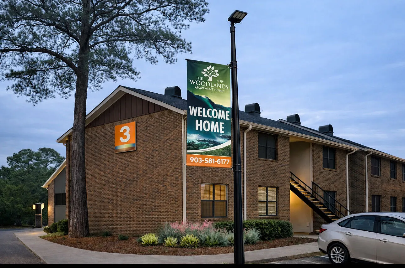 The Woodlands — Photo 3