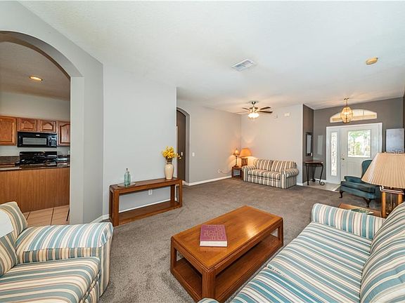 4th image of 11910 Northumberland Dr
