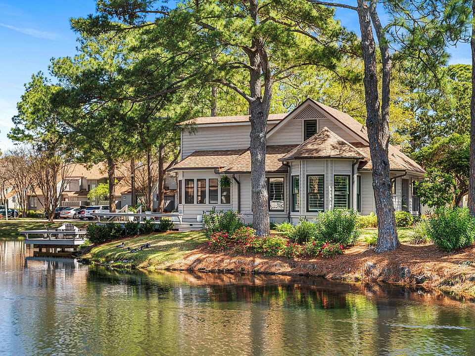 1st image of 206 Sandestin Blvd W