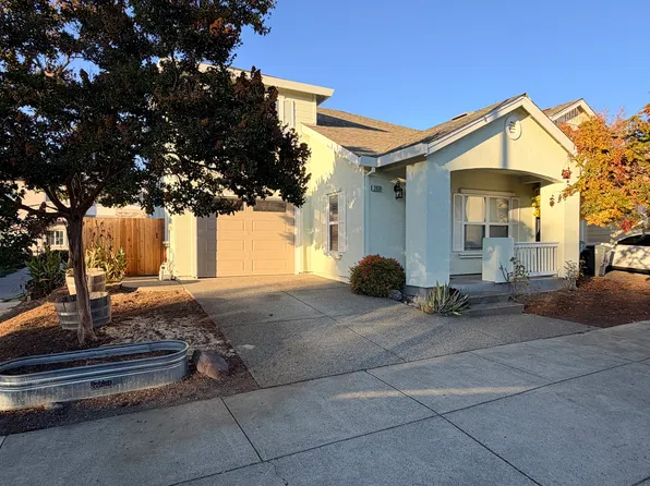 2836 Bay Village Ave, Santa Rosa, CA 95403