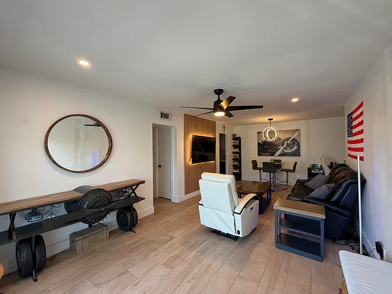 180 Cypress Club Dr #815 — Photo 7