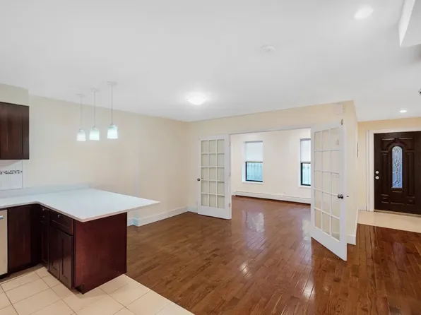 780 Quincy Street image 1 of 14