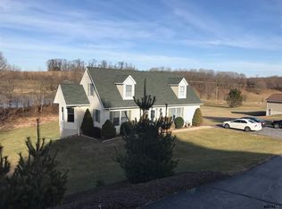 3696 Steltz Rd, New Freedom, PA 17349