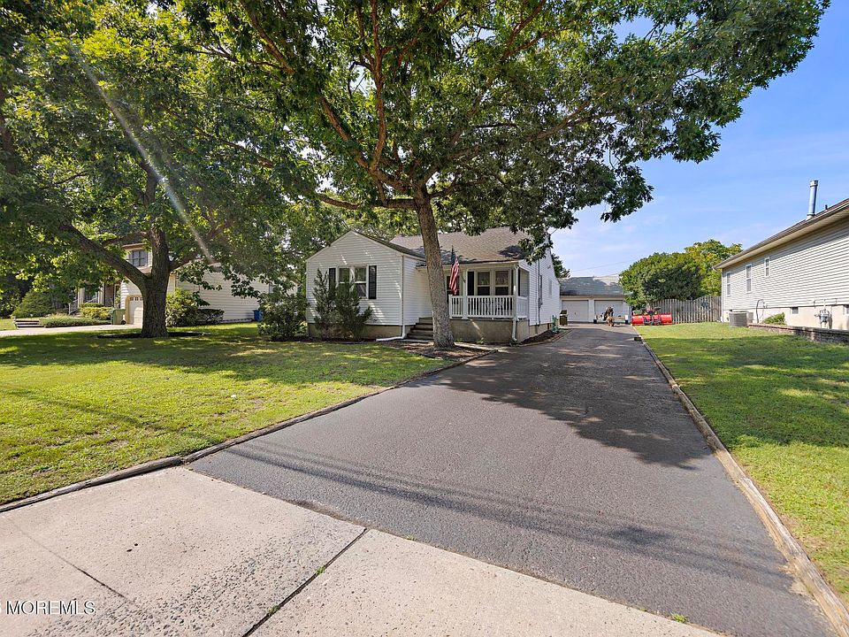 1st image of 20 Weston Place