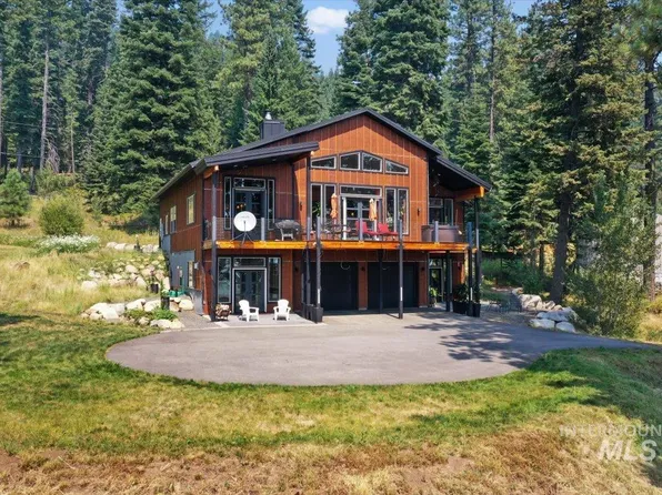 1629 W Mountain Rd, Cascade, ID 83611