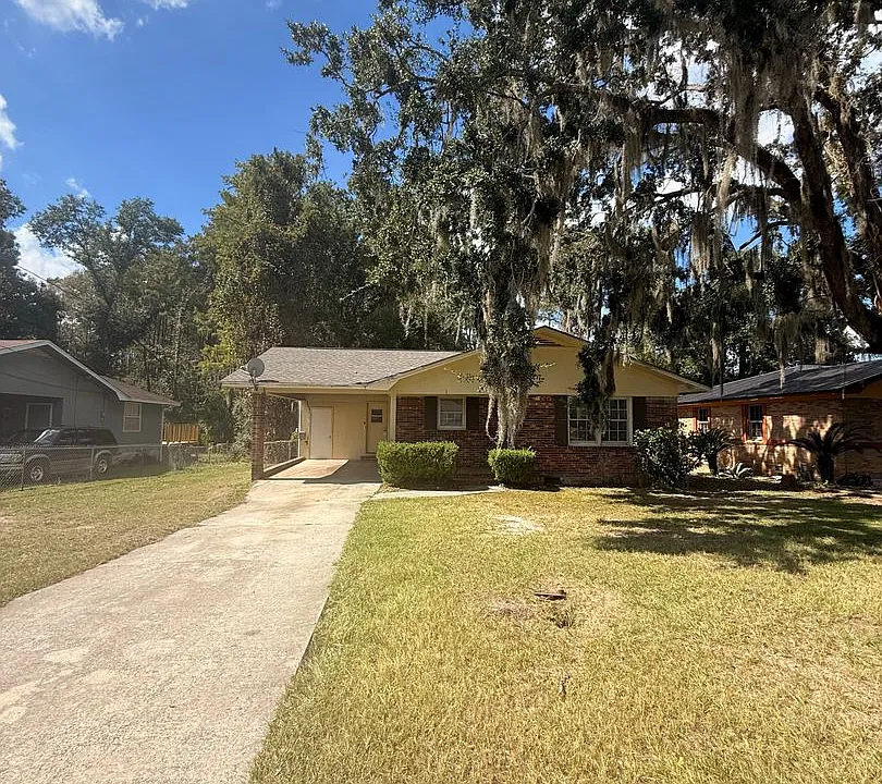 1804 Claudia Cir