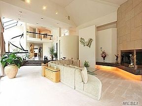 2nd image of 8 Mansion Dr