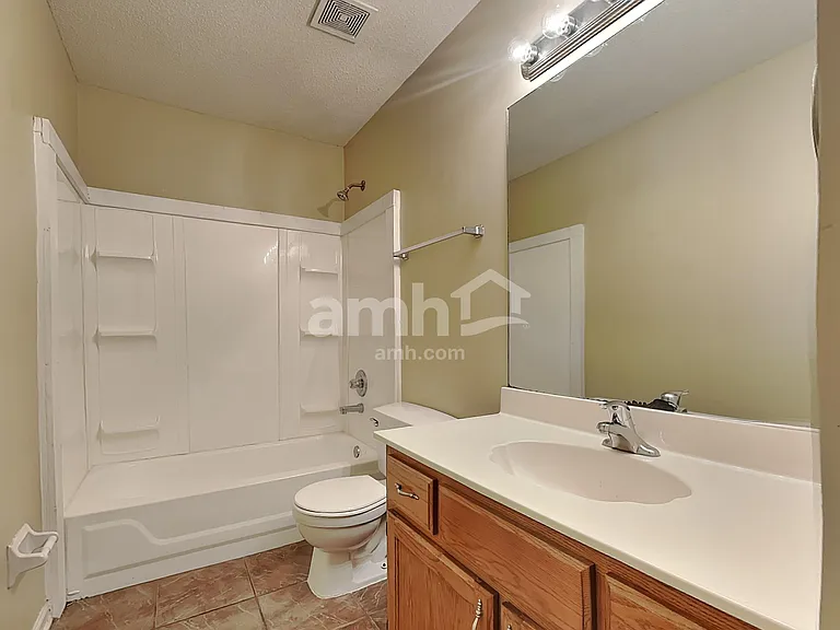 2713 Country Glade Cv N — Photo 18