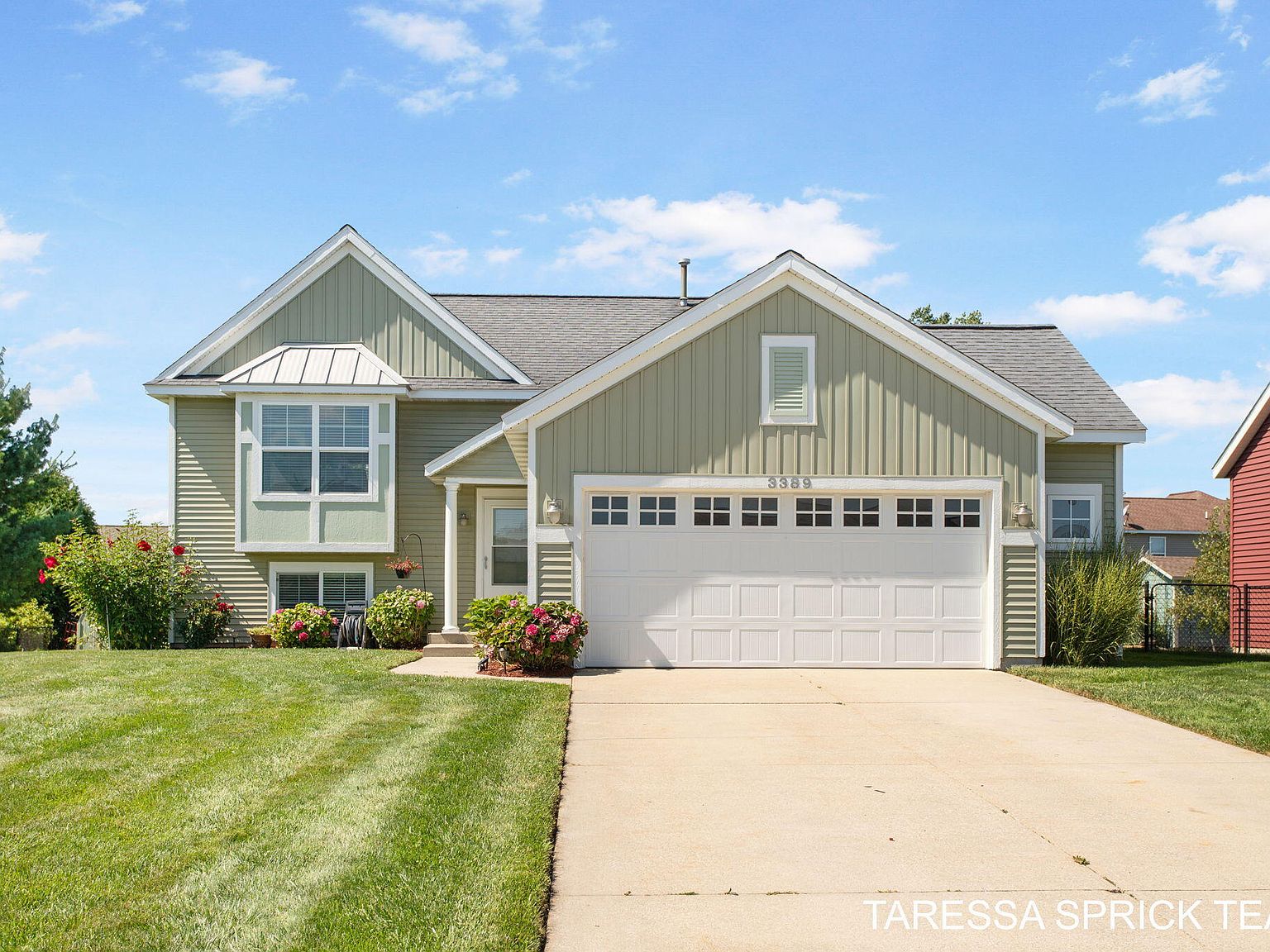 3389 Lindsey Ln, Zeeland, MI 49464 Zillow