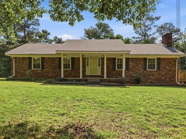 948 Kendall Rd, Mayfield, KY 42066