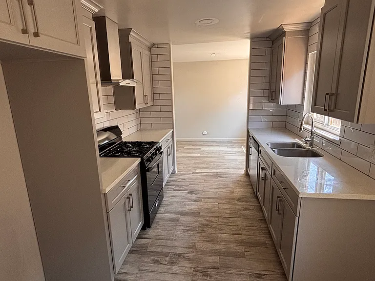 1115 Sereno Dr — Photo 14