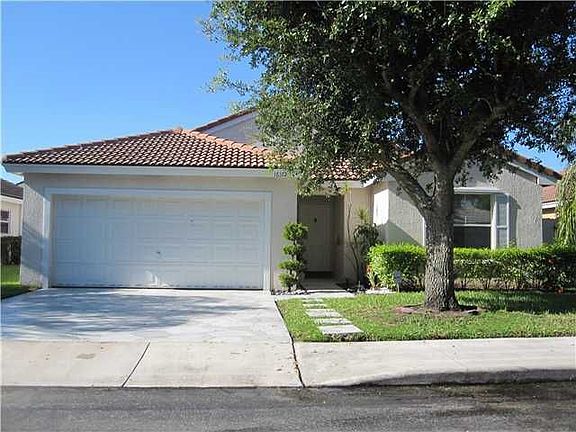 2nd image of 16572 NW 6th St