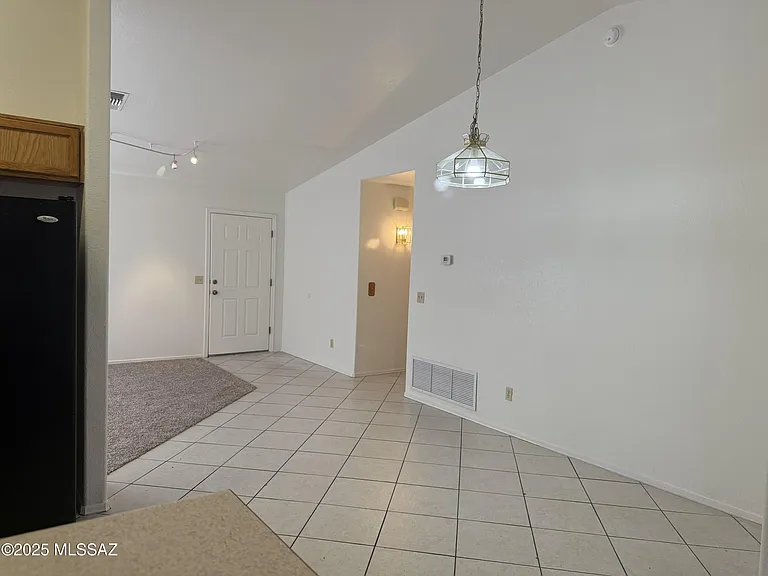 2946 W Ring Tail Dr — Photo 9