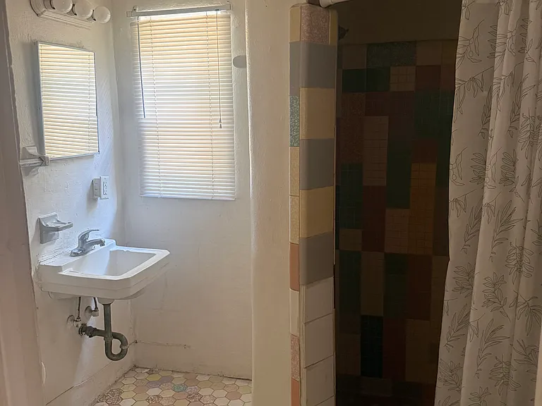 2232 Commonwealth Ave #2 — Photo 4