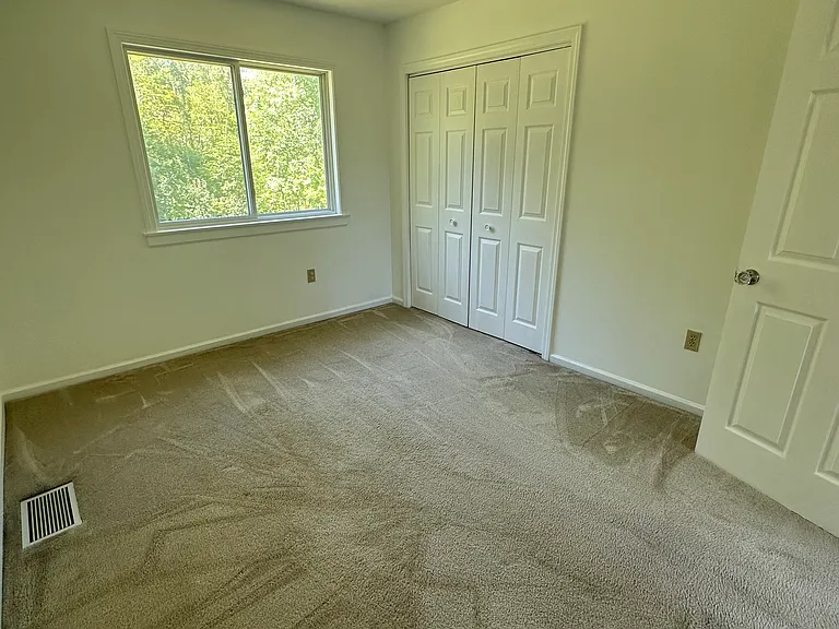 20 Farmington Meadow Dr #20 — Photo 12