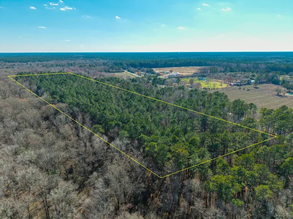 501 Givhans Rd, Ridgeville, SC 29472