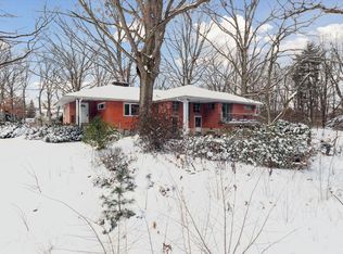 25172 Timberlane Rd, Elkhart, IN 46517