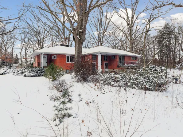 25172 Timberlane Rd, Elkhart, IN 46517