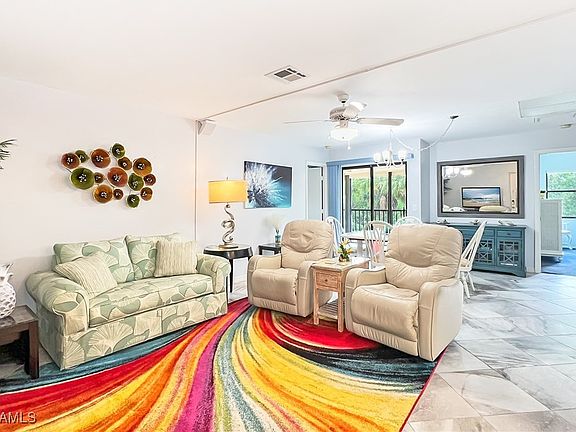 3rd image of 13252 White Marsh Ln #3215