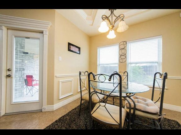 4th image of 8222 Rock Crest Dr