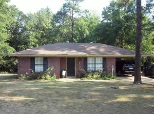 104 Ray Carpenter Rd, Natchitoches, LA 71457