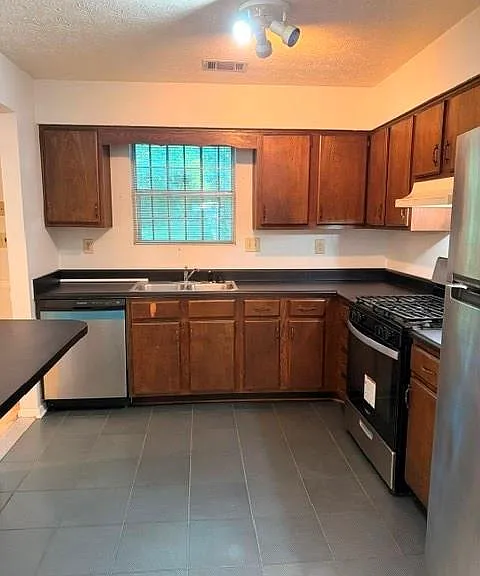 3241 Shadow Walk Ln — Photo 11
