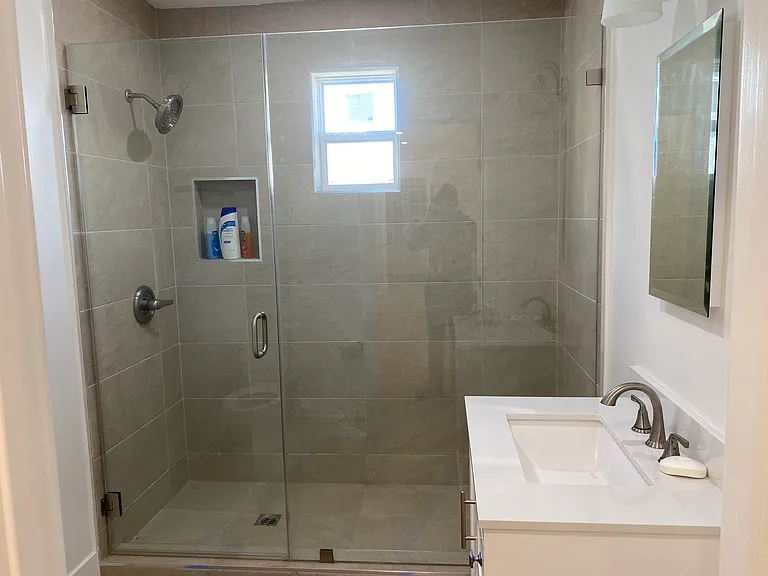 2826 Buckingham Rd #2828 — Photo 20