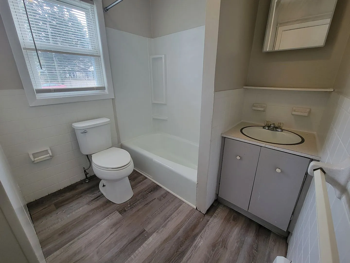 514 Hanover St — Photo 4