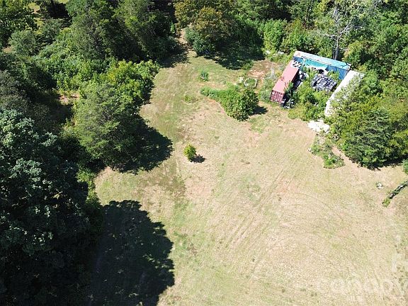 5th image of 1466 King Rd