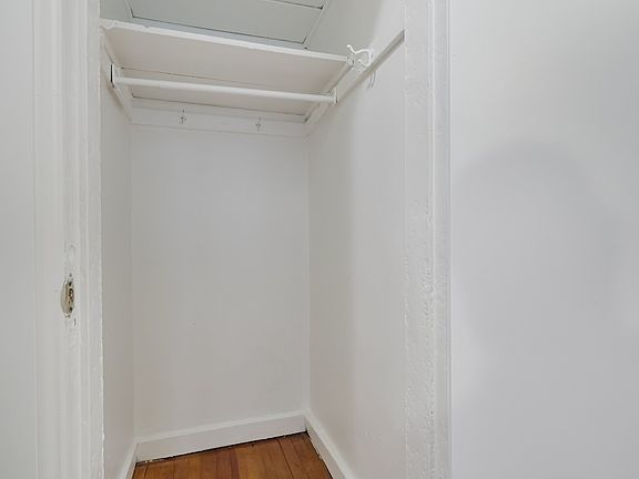 3rd image of 736 W 173rd St #B33