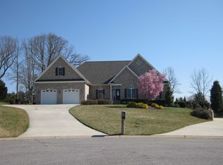 550 Merrifield Way, Winston Salem, NC 27127