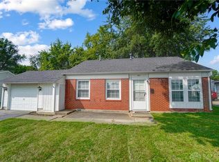 393 Ridgebury Dr, Xenia, OH 45385