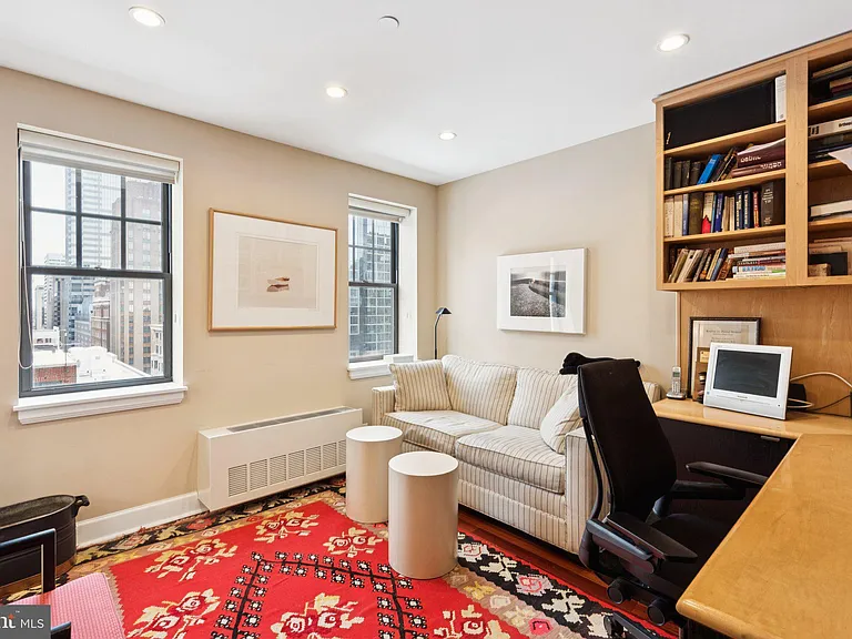 1701 Locust St #15-1704 — Photo 16