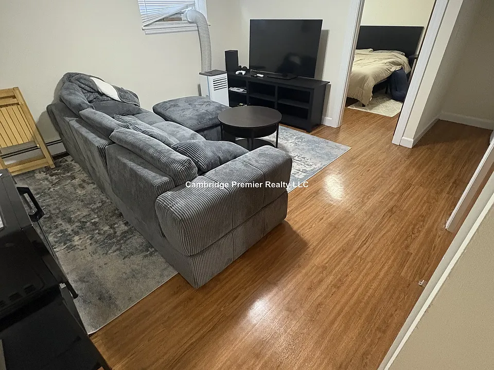 176 N Beacon St #2