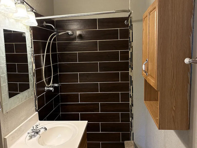 3408 E 4th Pl — Photo 13