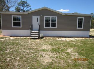 560 Shorey Dr, Defuniak Springs, FL 32433