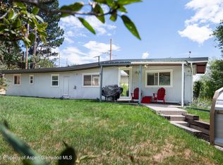 8 Navajo St, New Castle, CO 81647