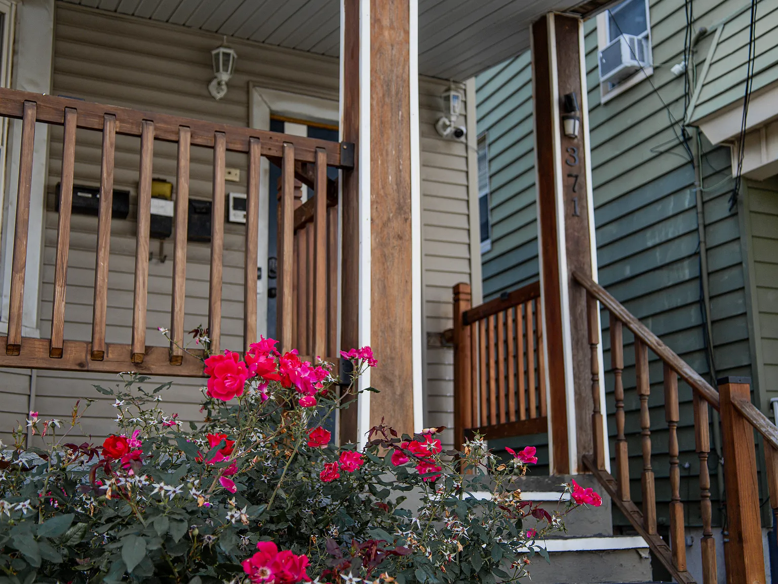371 Badger Ave — Photo 1
