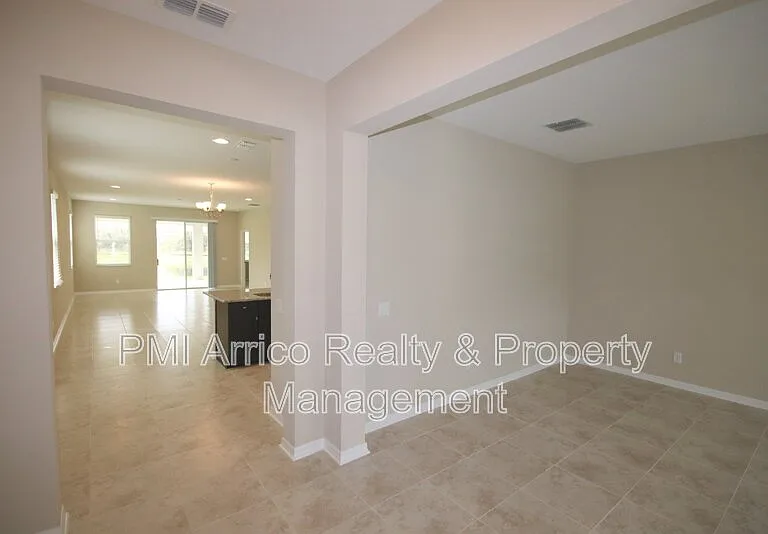 11415 Acacia Grove Ln — Photo 15