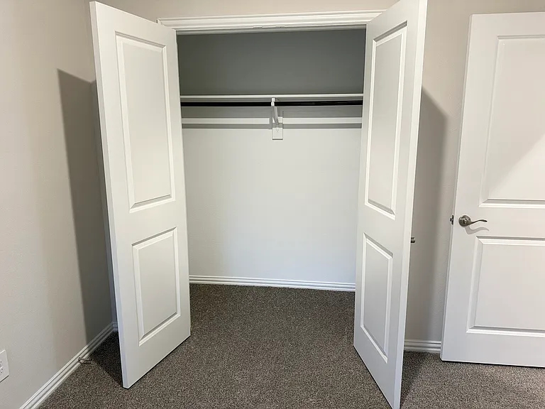 503 Cottagewood Dr — Photo 36