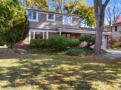 38864 Red Oaks Dr, Clinton Township, MI, 48036