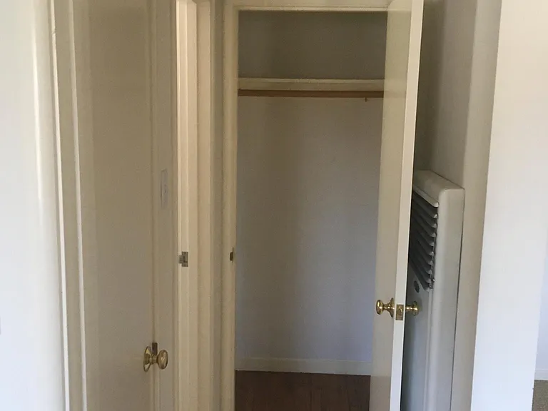 Hall storage