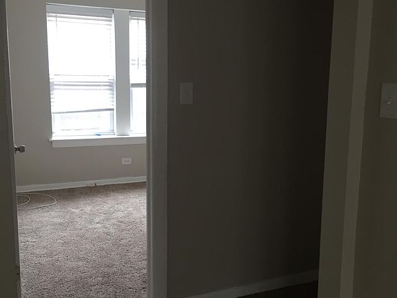 5th image of 2402 N Kilbourn Ave