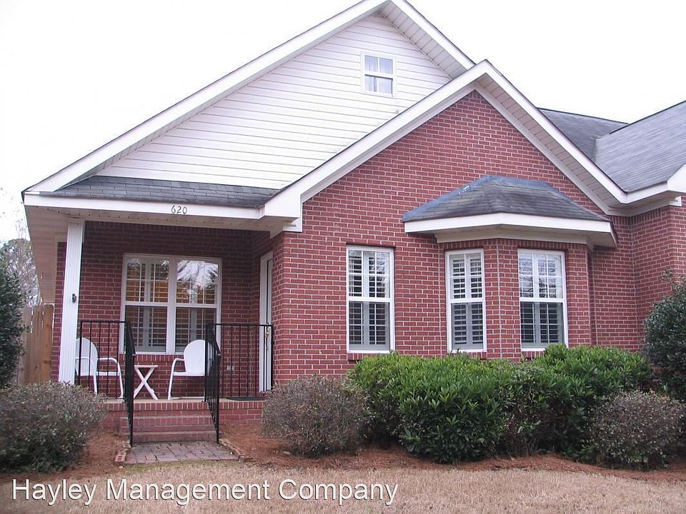 1st image of 620 E Thach Ave